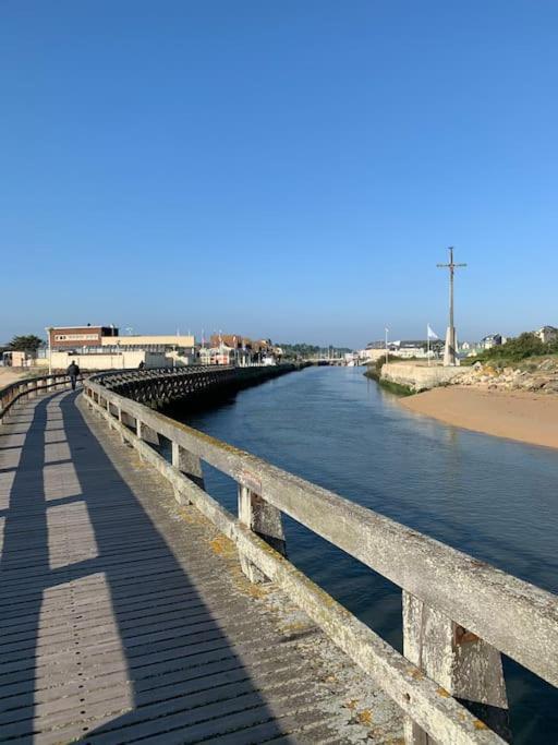 Studio - Balcon - Bord De Mer Courseulles-sur-Mer Exterior foto